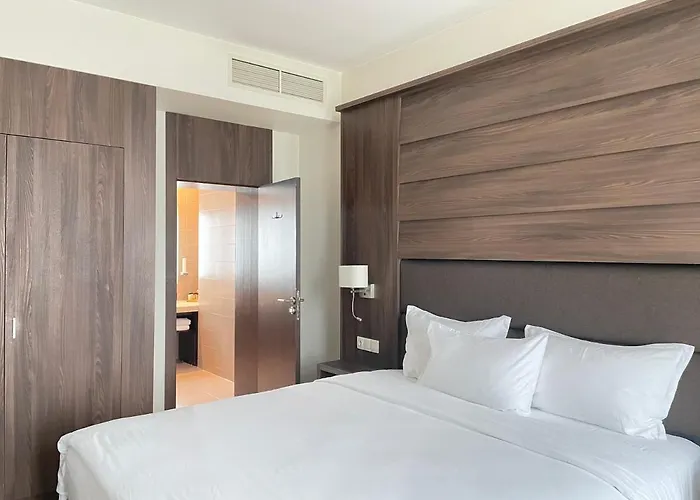 Airport Apartment & Office